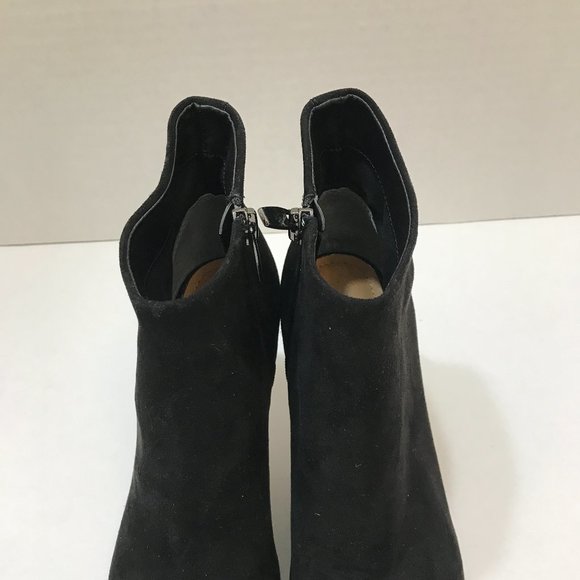 J.Renee’ Taper Toe Ankle Side Zip Bootie - Picture 2 of 11